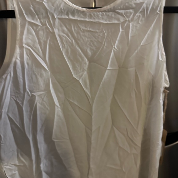 NwT Go silk crème sleeveless washable silk top small - Picture 2 of 6